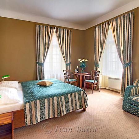 U Schnellu Hotel Prague Ngoại thất bức ảnh
