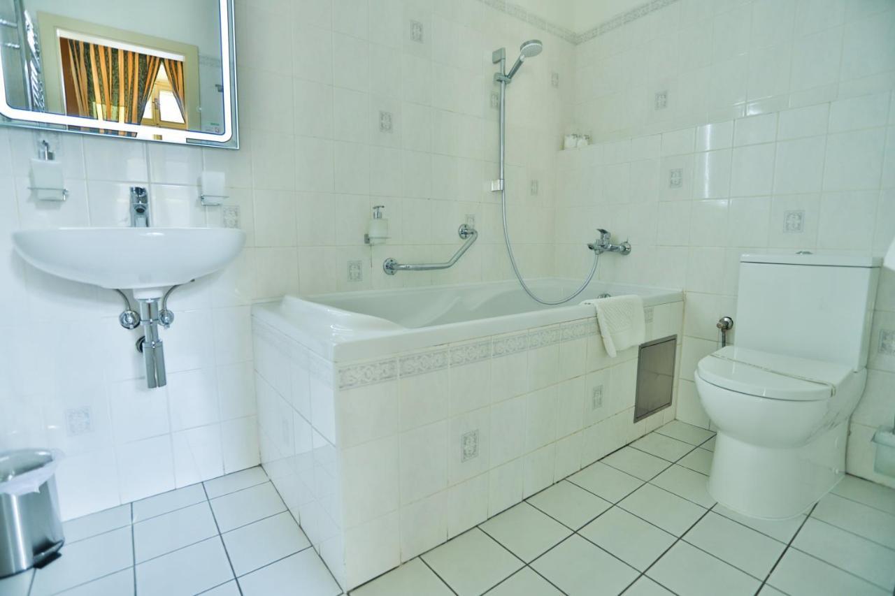 U Schnellu Hotel Prague Ngoại thất bức ảnh