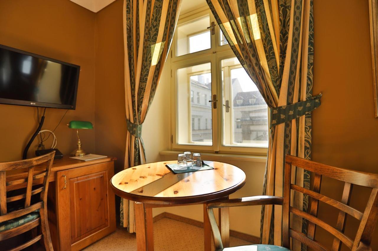 U Schnellu Hotel Prague Ngoại thất bức ảnh