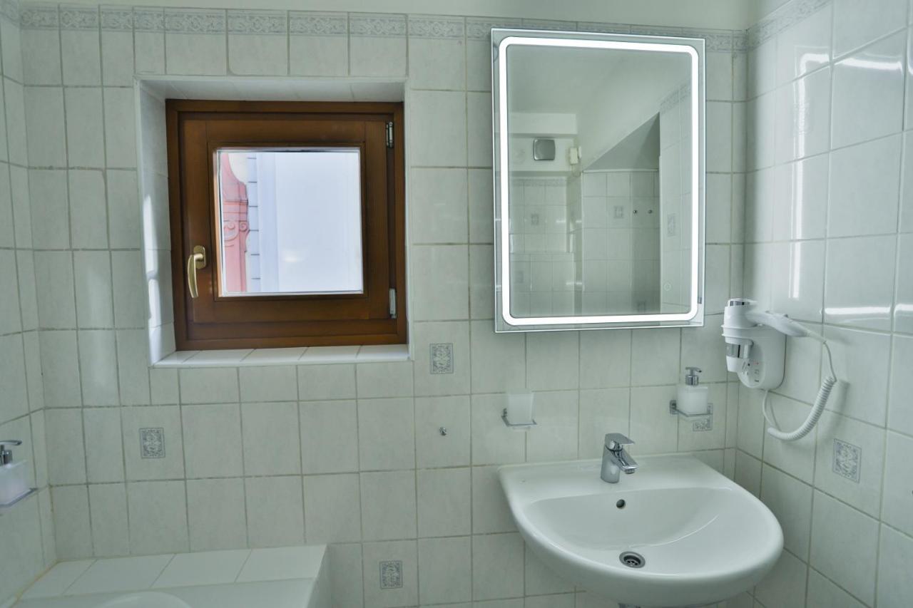 U Schnellu Hotel Prague Ngoại thất bức ảnh